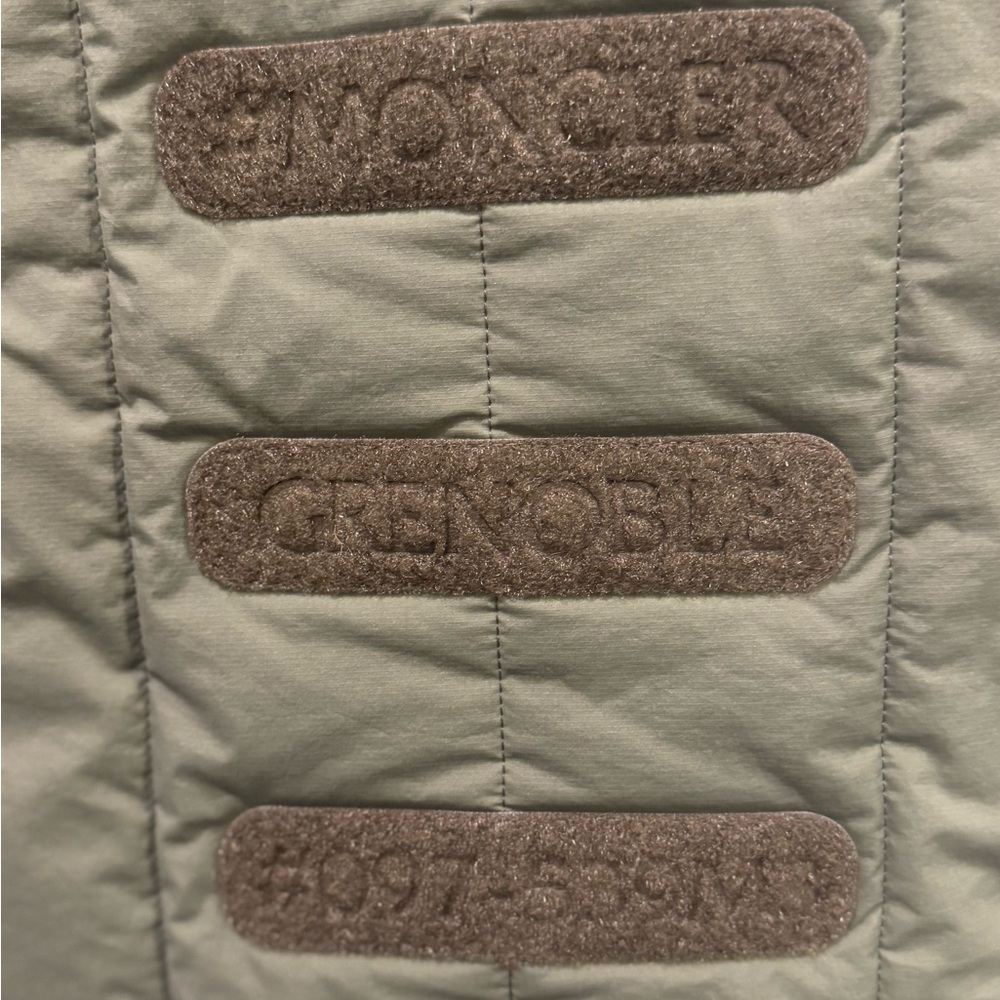 Mocler Grenoble Green and Tan Quilted Vest - Picture 7 of 8
